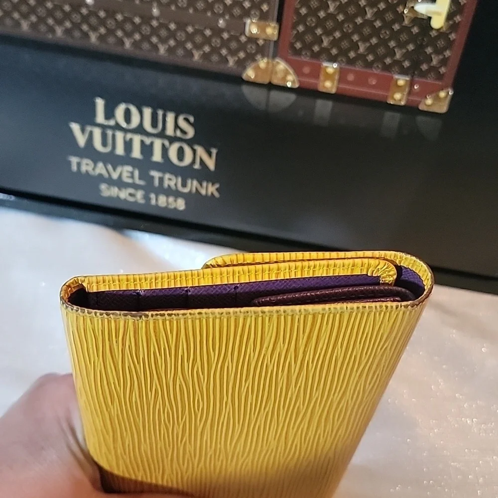 Louis Vuitton Sarah Yellow Epi Vintage Wallet